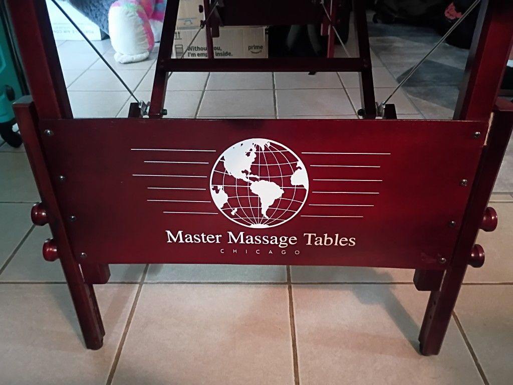 Master Massage Table