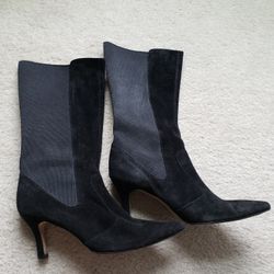 Women's Boots Size 8.5
