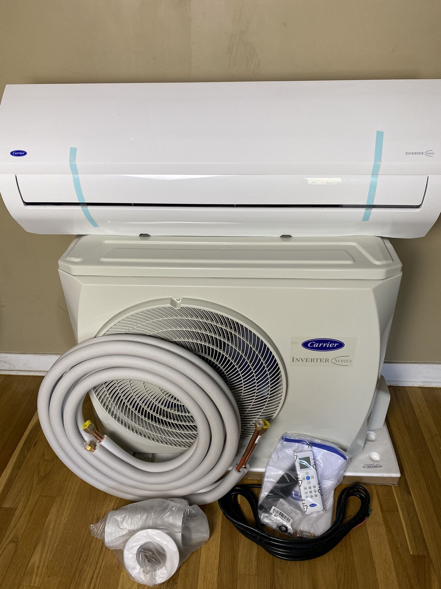Carrier Mini Split Air Conditioner / Heater 24000 BTU/ 2 TON 17 SEER/ W ...