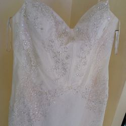 David's Bridal Size 14 Wedding Dress