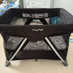 Nuna Sena Aire Playard