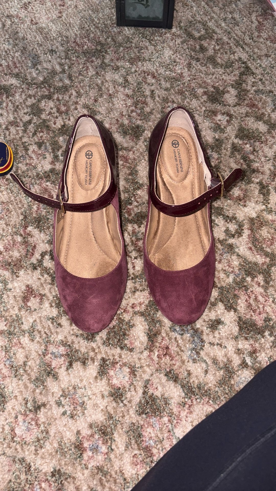 Gianni Bernini Memory Foam Heels