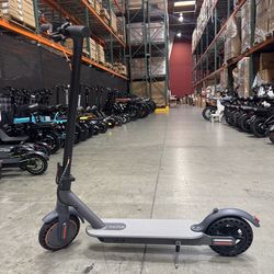 Electric scooter