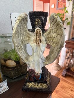 Santa Muerte Alter Statue