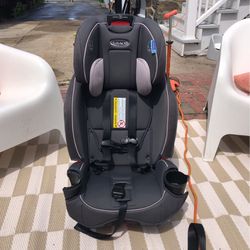 Graco 3 In 1 Car seat For 