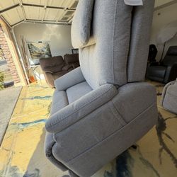 Zecliner model 1 power lift sleep recliner with power headrest and lumbar with remote control