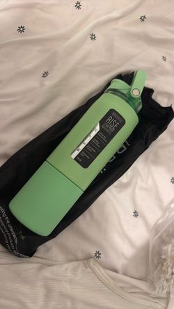 Brúmate Rise 25oz New water bottle