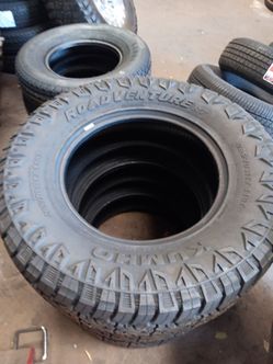 New set of tires 265 70 17 KUMHO RT
