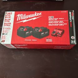 Milwaukee M18 5.0 Battery Pack And Charger