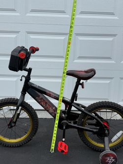 Kids Bike with training wheels