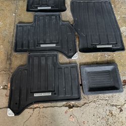 Oem RANGE ROVER FLOOR MATS AND MORE 