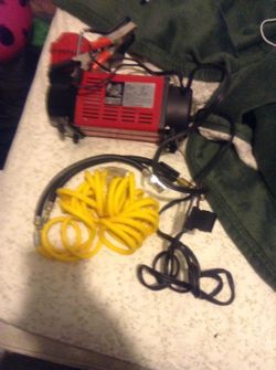 Tire pump