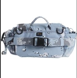 Supreme blue chocolate chip camo best sale waist bag