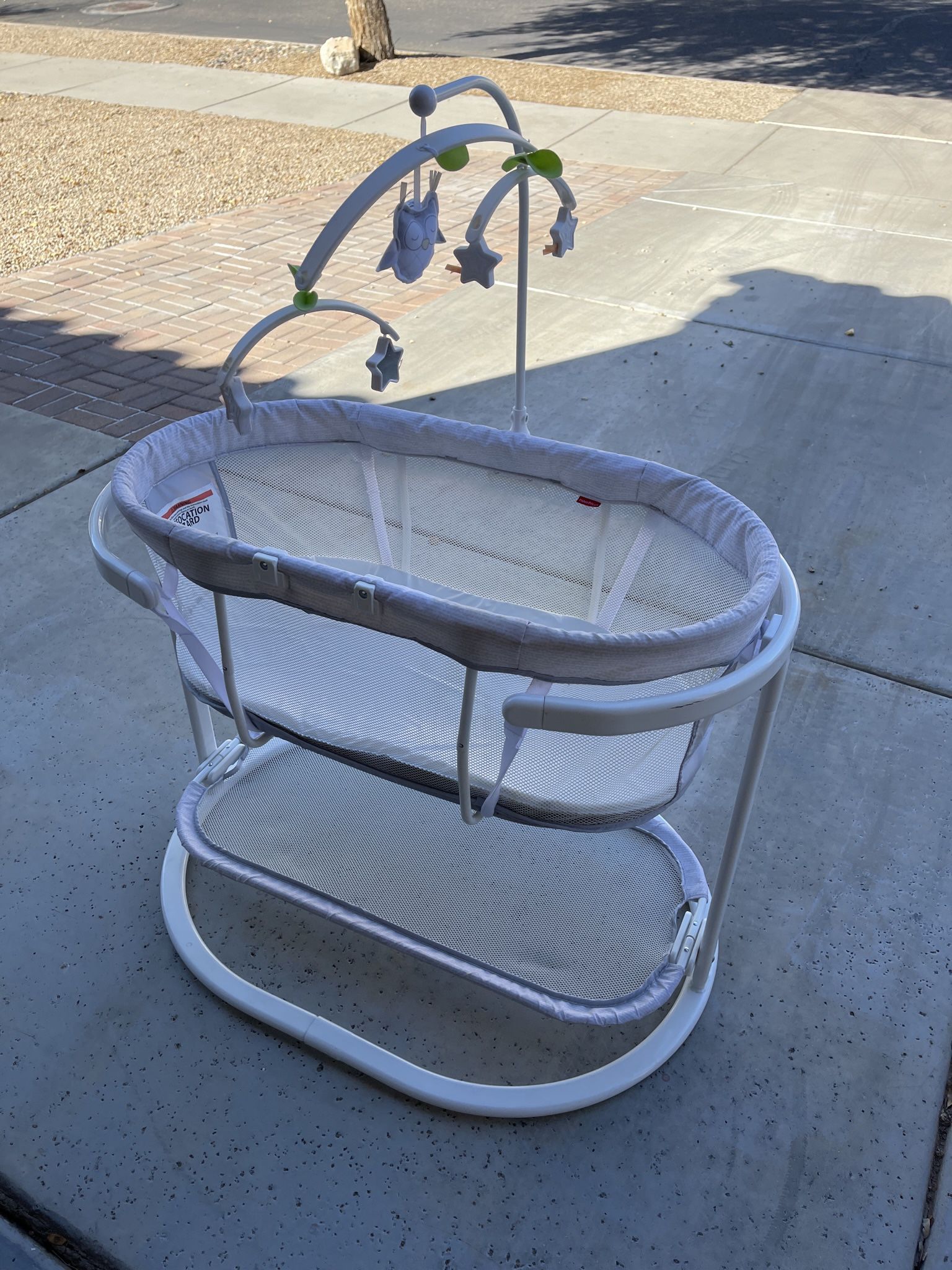 Baby Bassinet And Seat