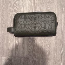 COACH Small Travel Kit Signature - Dopp kit - Toiletry bag - Dark Shamrock