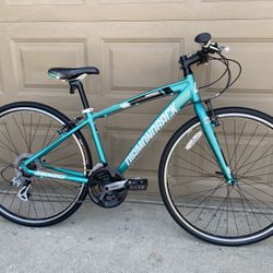 Diamondback Clarity Hybrid Bike