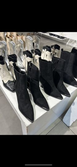 Black Boots