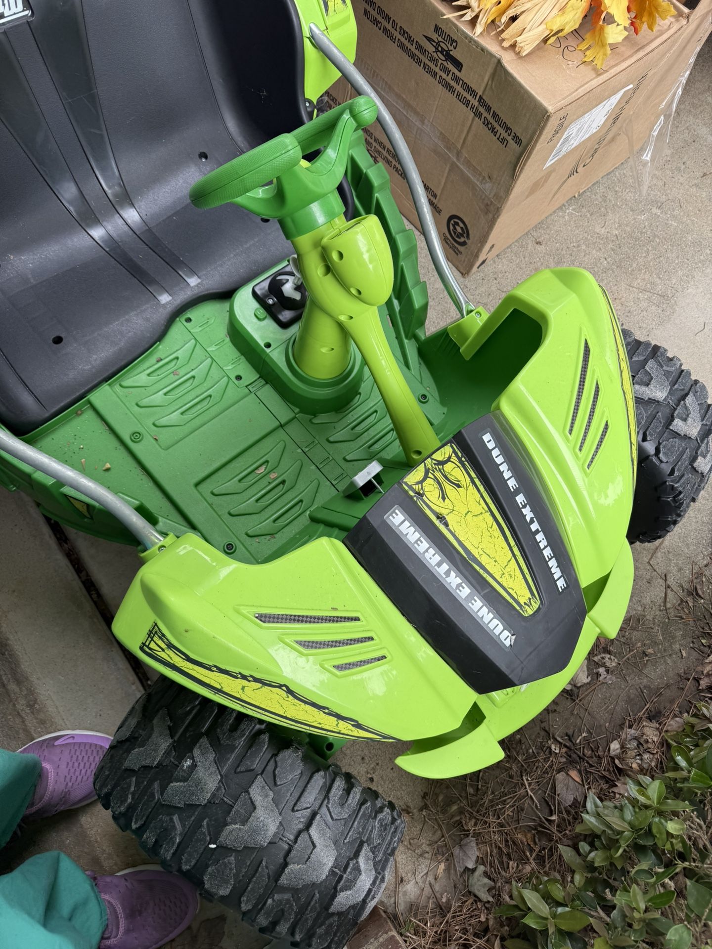 Powerwheel Car