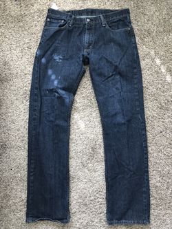 Levi’s 514 36 x 36 men dark blue (bleach stain thigh)
