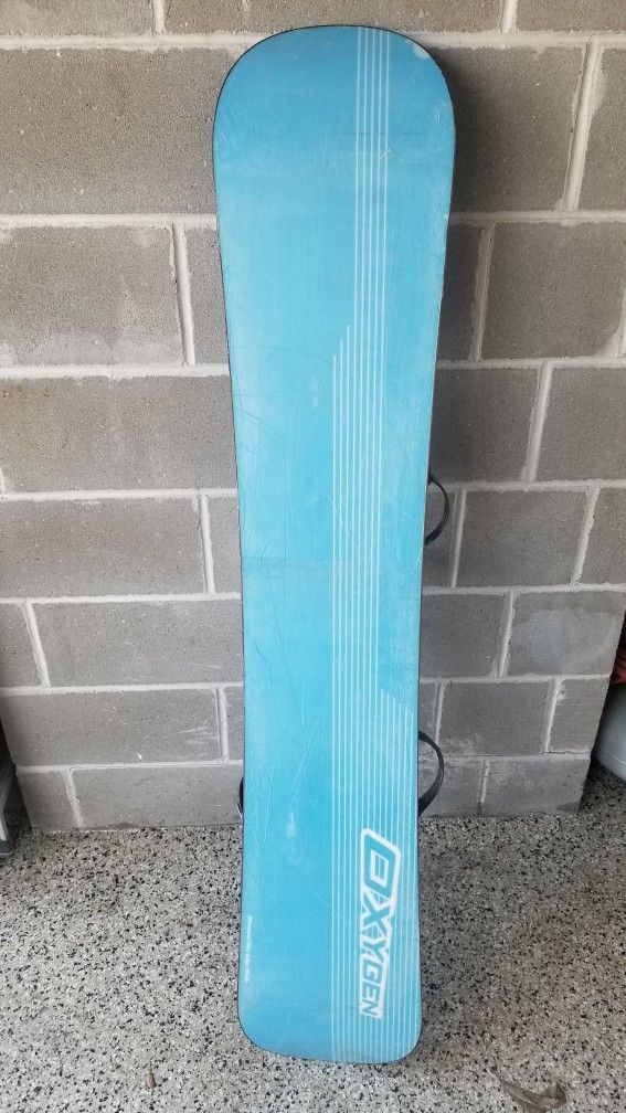 Oxygen Snowboard for Sale in Niles, IL - OfferUp