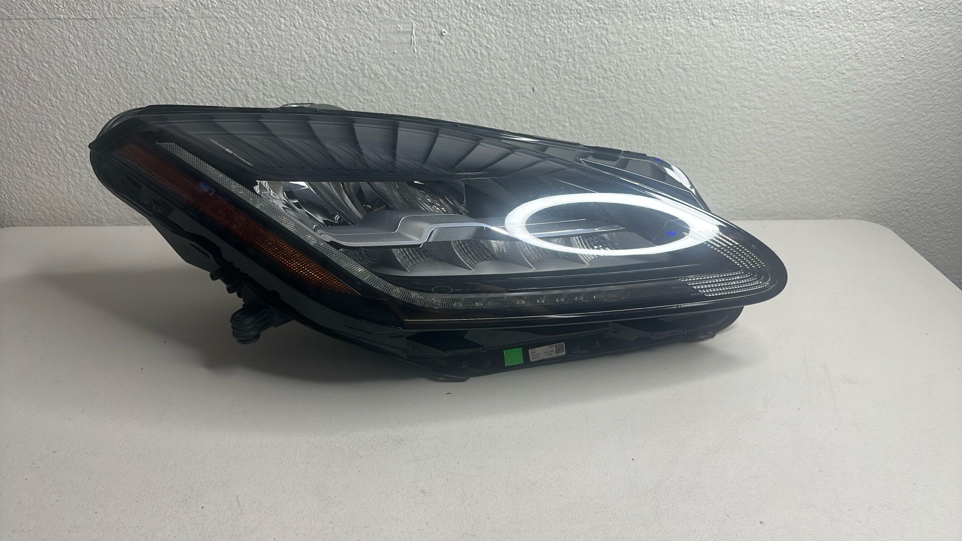 2018- 2019 Jaguar E Pace Right Side Headlight Full LED With Module OEM