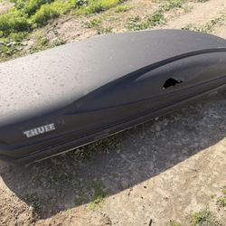 Thule Car SUV Cargo Container Holder 