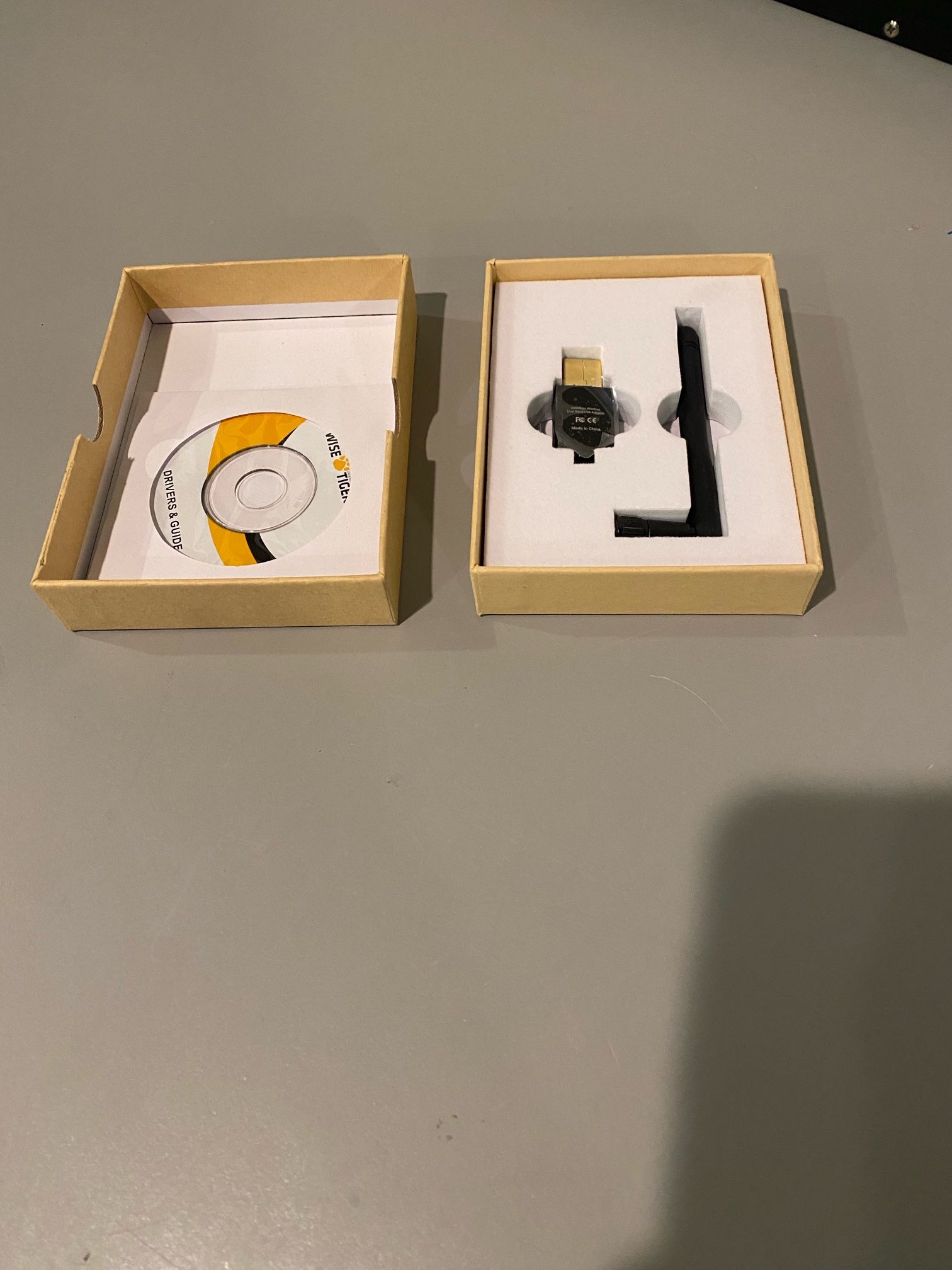 USB WiFi adapter