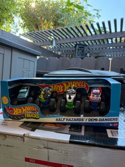 Hot Wheels Monster Trucks Half Hazards 4-Pack