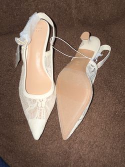 Size 9 kitten heels — new
