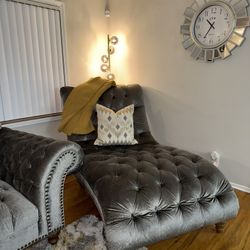 Duchess Chaise Lounge 