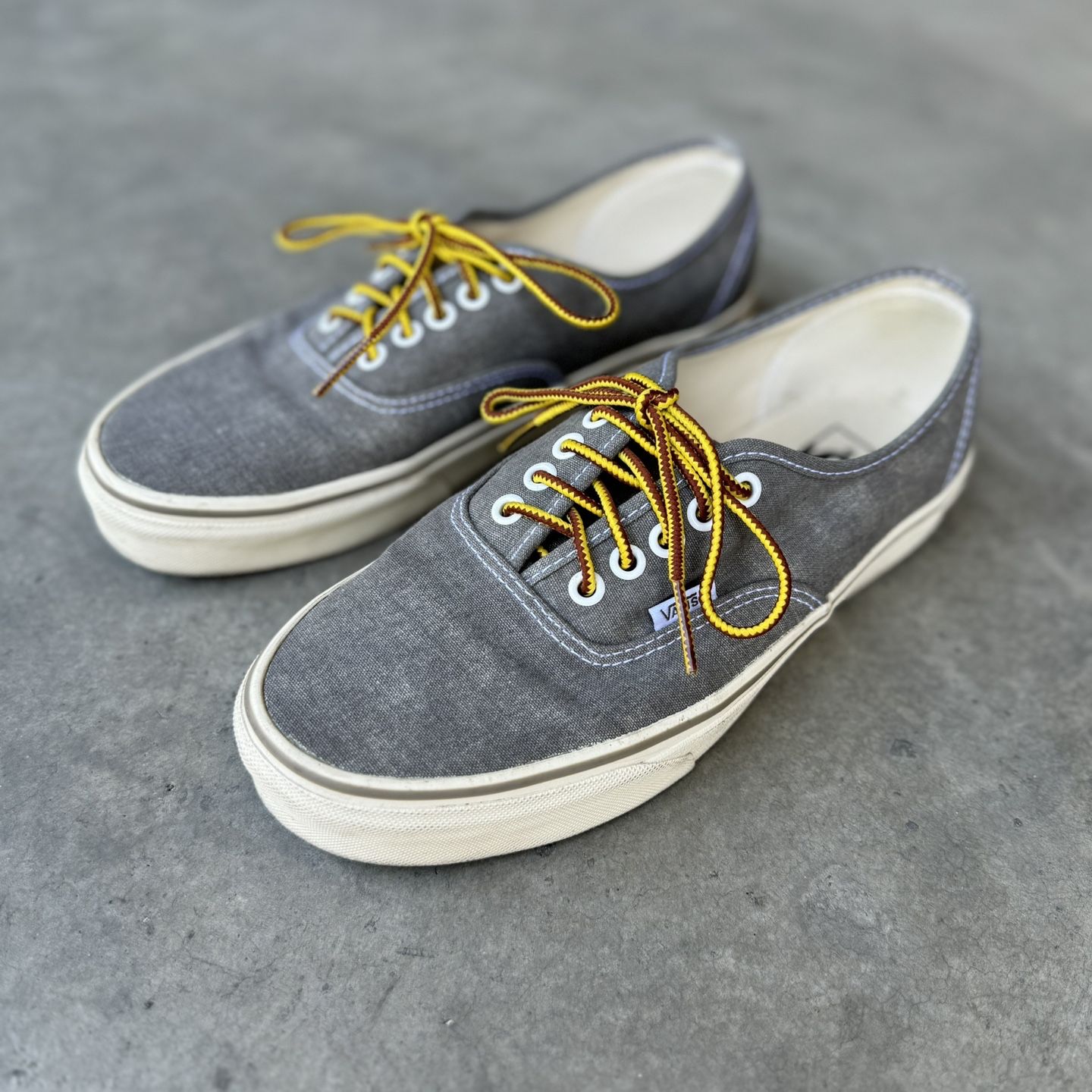 NWT Vans x J.Crew Authentic Gray Canvas Sneakers Men’s 11.5 G8153_EG3763?hei=1700&crop=0,0  main image 2