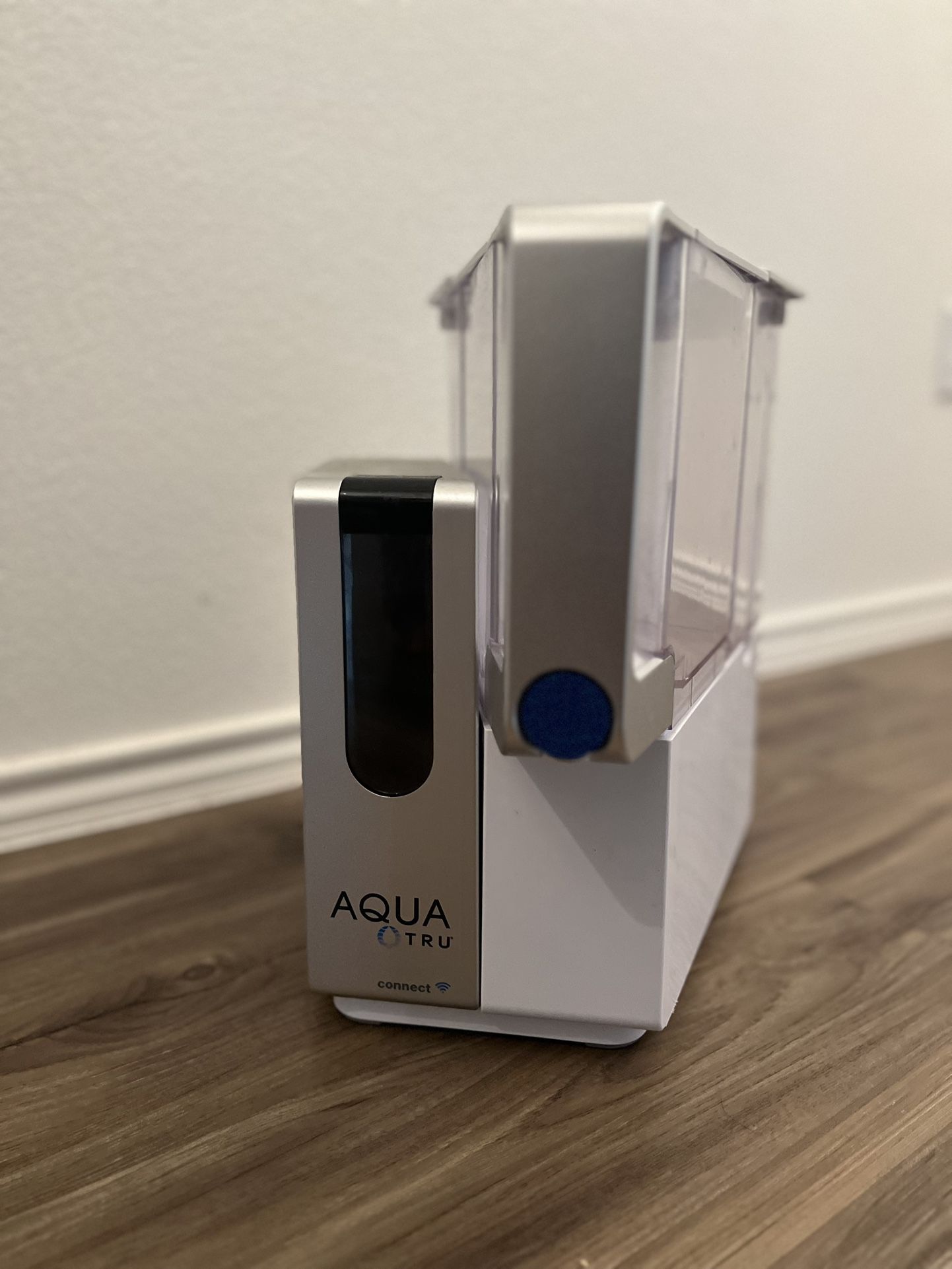 AquaTru Connect Countertop Water Filtration Purification System