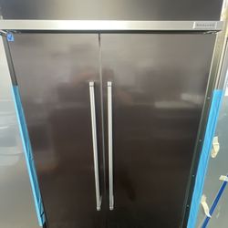 48”inch built In  Kitchen Aid Side By Side Fridge. Black Stainless Steel 