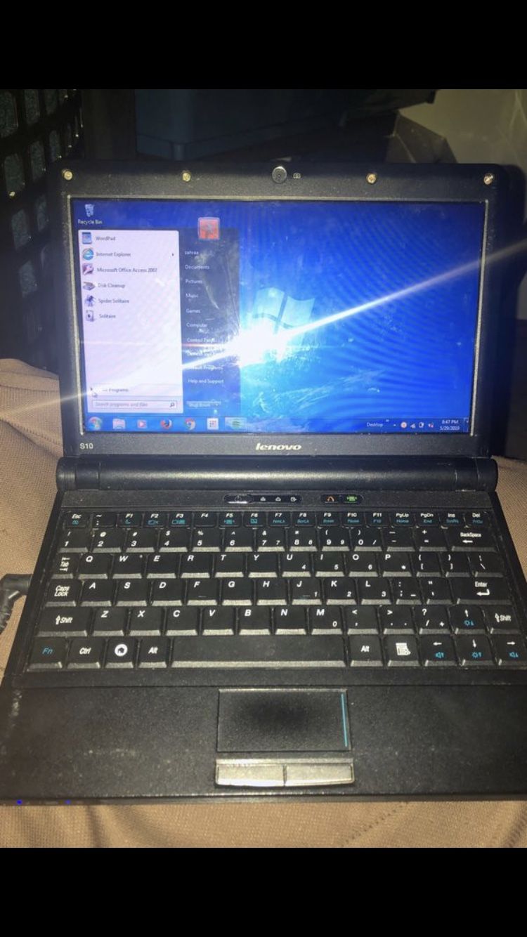 lenovo windows 7 laptop (small)