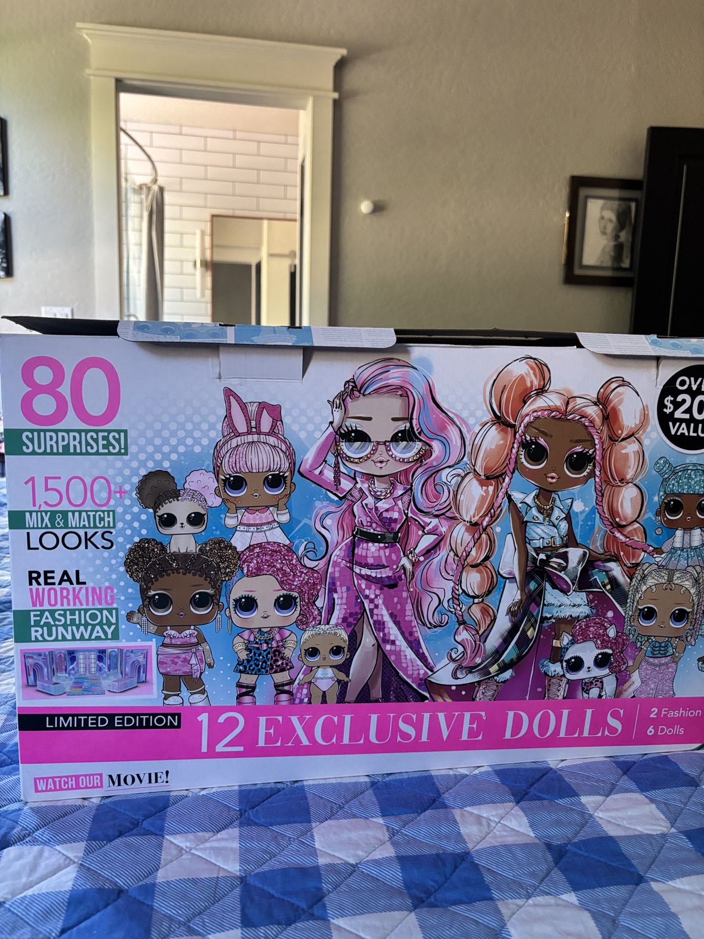 LOL Fashion Show Runway