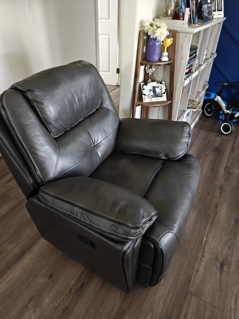 Recliner