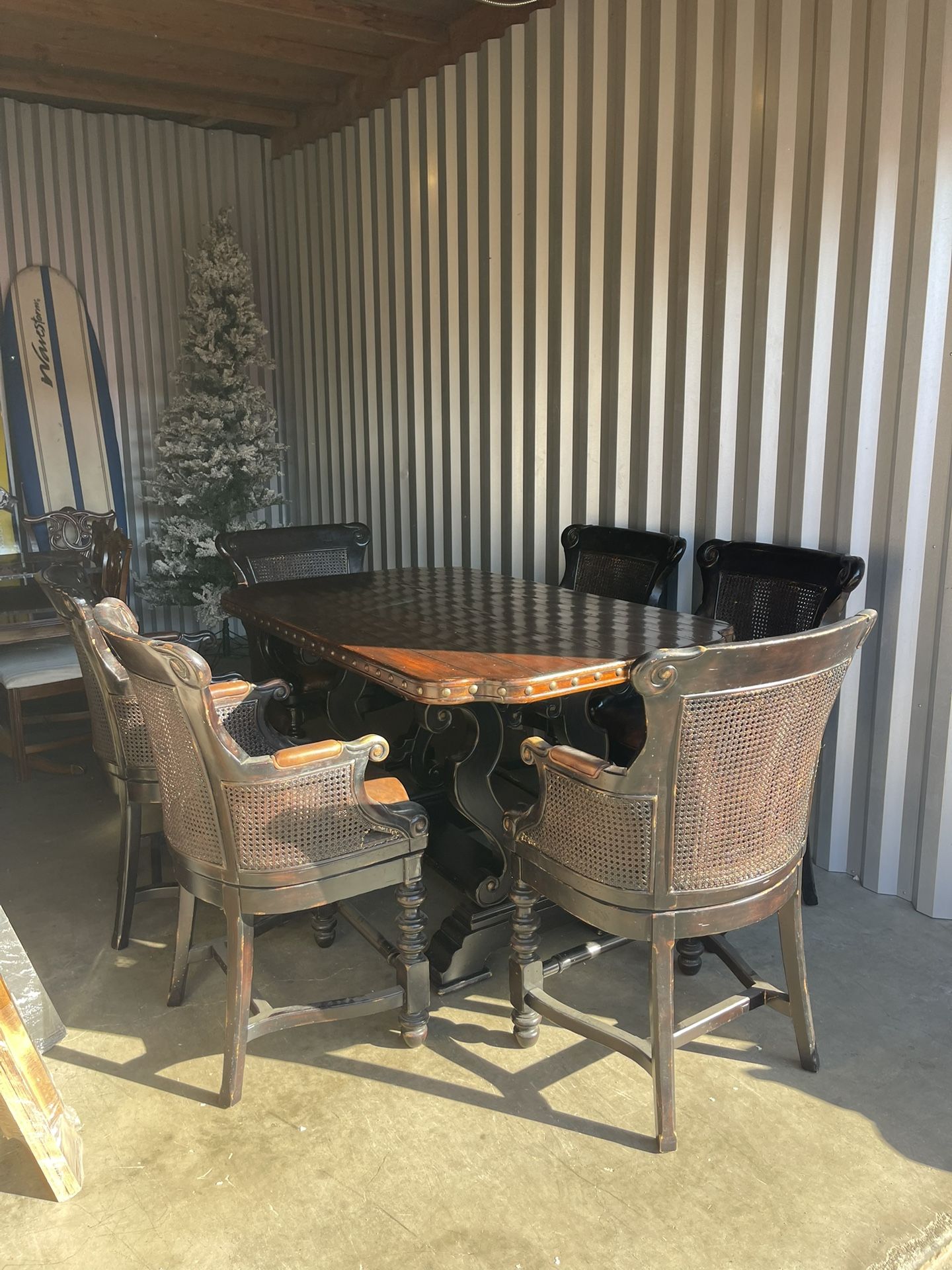 $10,000 Retail Tommy Bahama Home Los Altos Dining Set Piece with