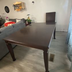 Mesa De Madera 