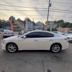 2014 Nissan maxima S panoramic roof