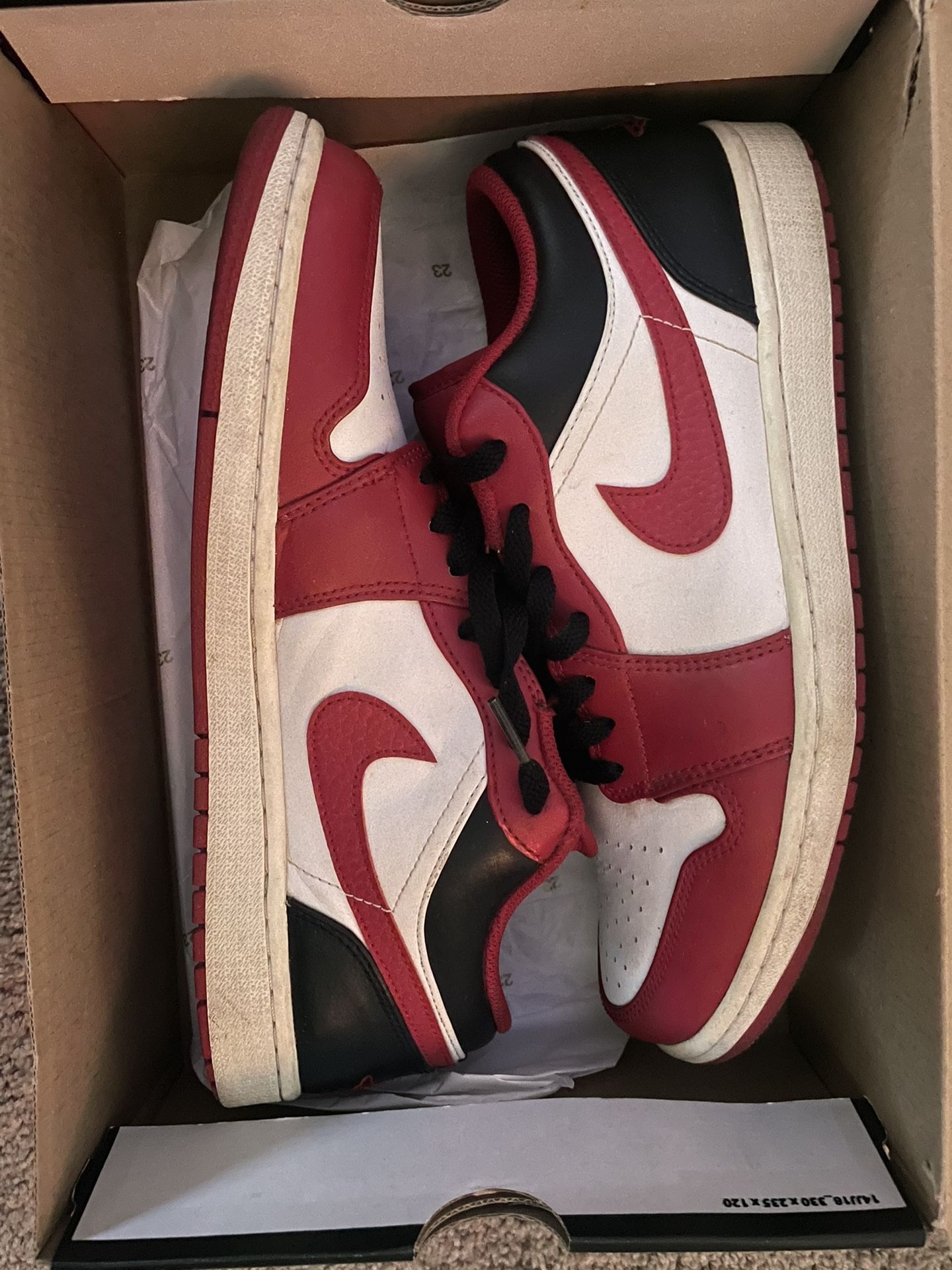 Jordan 1 Low