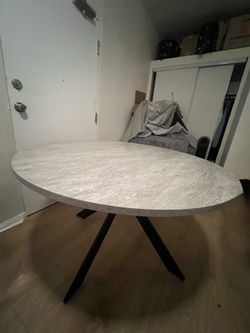 Modern Round Dining Table Set w/ 4 White Chairs