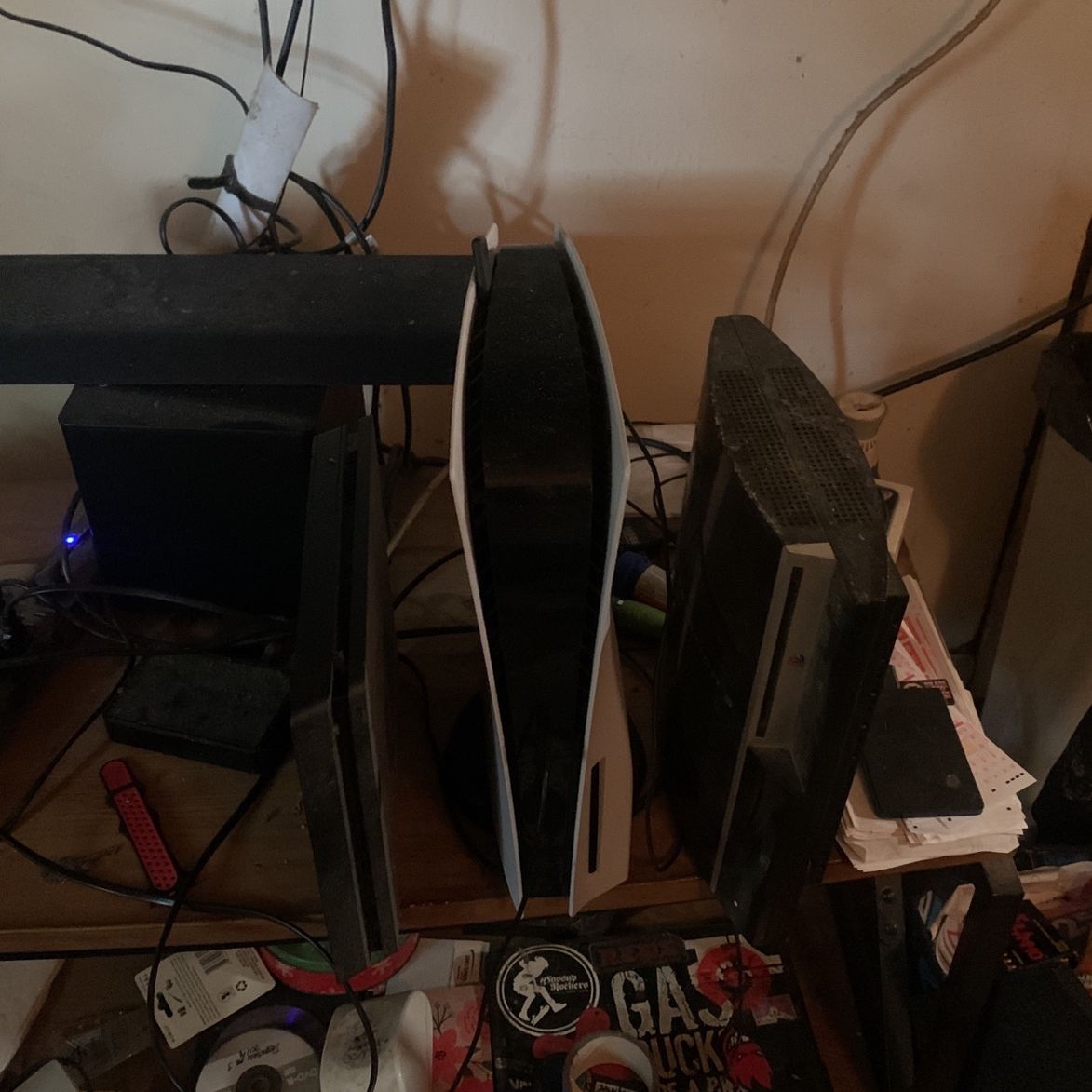 PS5, 2 PS4 Slim And Big Modle