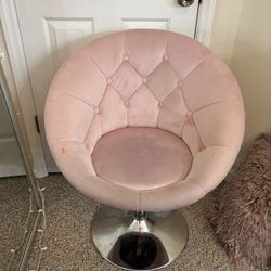 Pink barrel chair