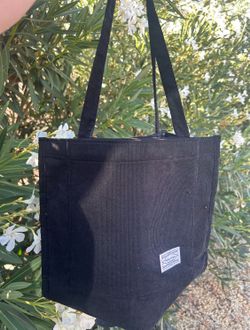 Niction Corduroy Crossbody 