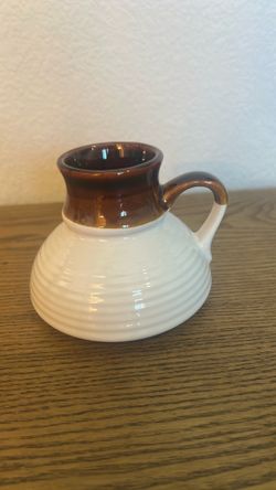 Viintage ceramic "no-spill" fat-bottom mug