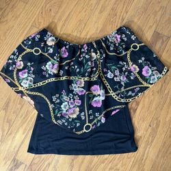 Like new women cute top size S