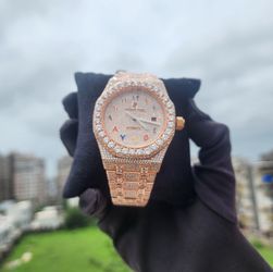 AP MOISSANITE BUSSDOWN💎