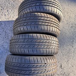 205 55 16 Sentury Touring all season tires - Like New