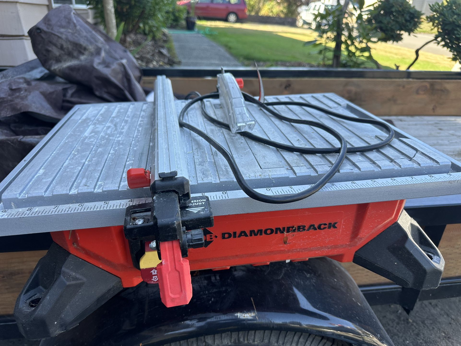 Diamond Back Table Top Tile Saw