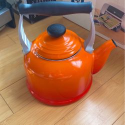 Old School Le Creuset Kettle